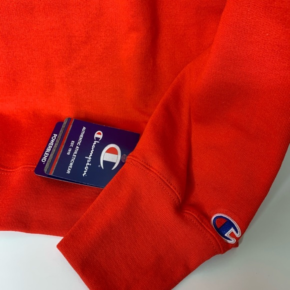 Champion Women’s Sweatshirt NWT - Picture 4 of 4